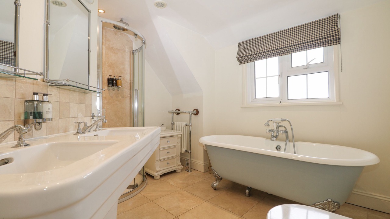 Photo of Others in Staplefield