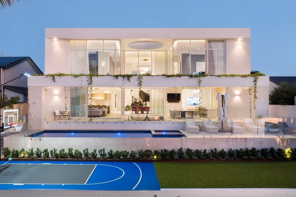 Photo of Outdoor in Mermaid Waters