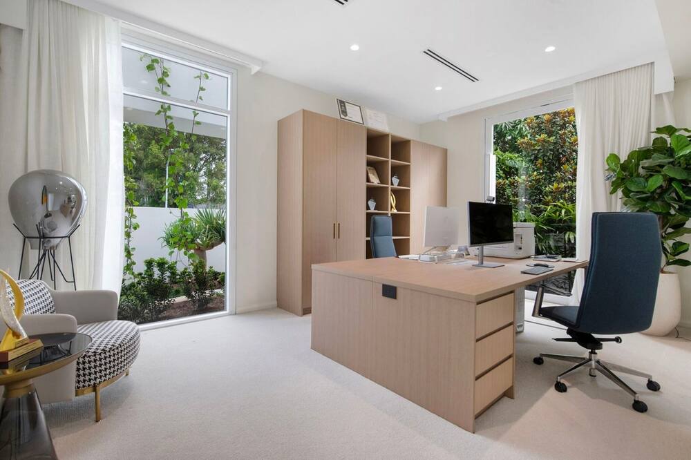 Photo of Bedroom in Mermaid Waters