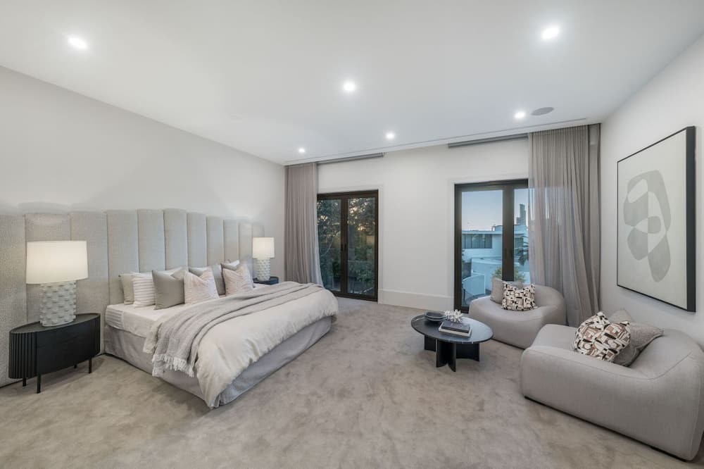 Photo of Others in Toorak