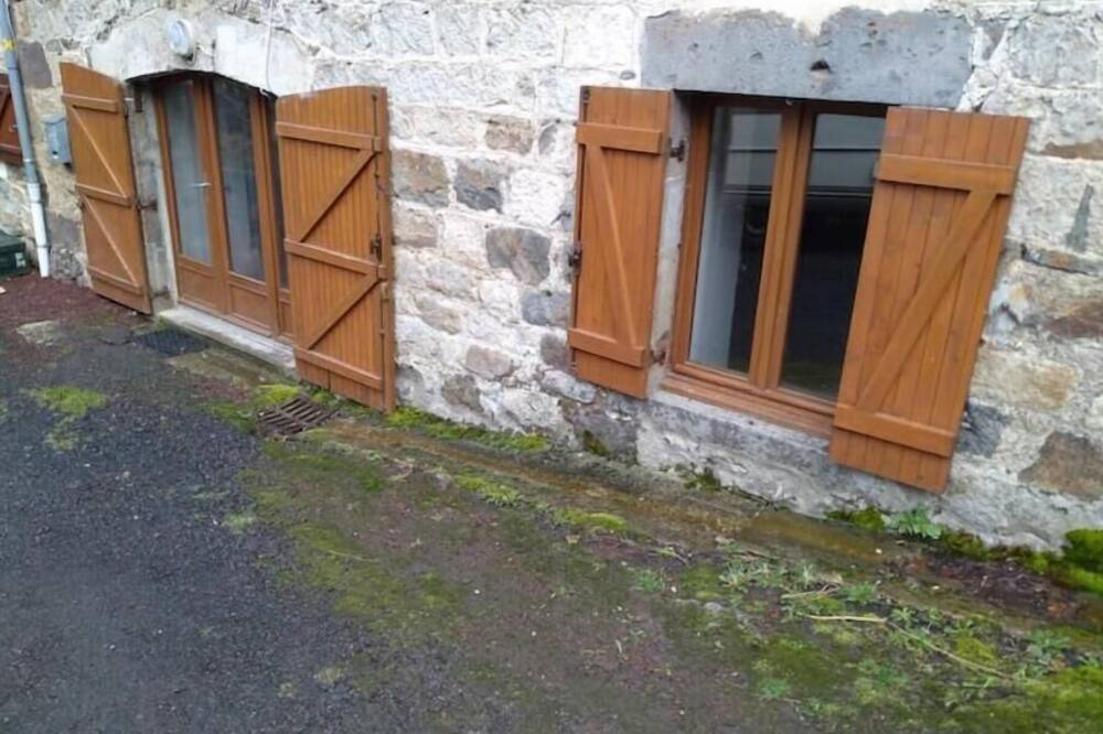 Photo of Outdoor in Chambon-sur-Lac