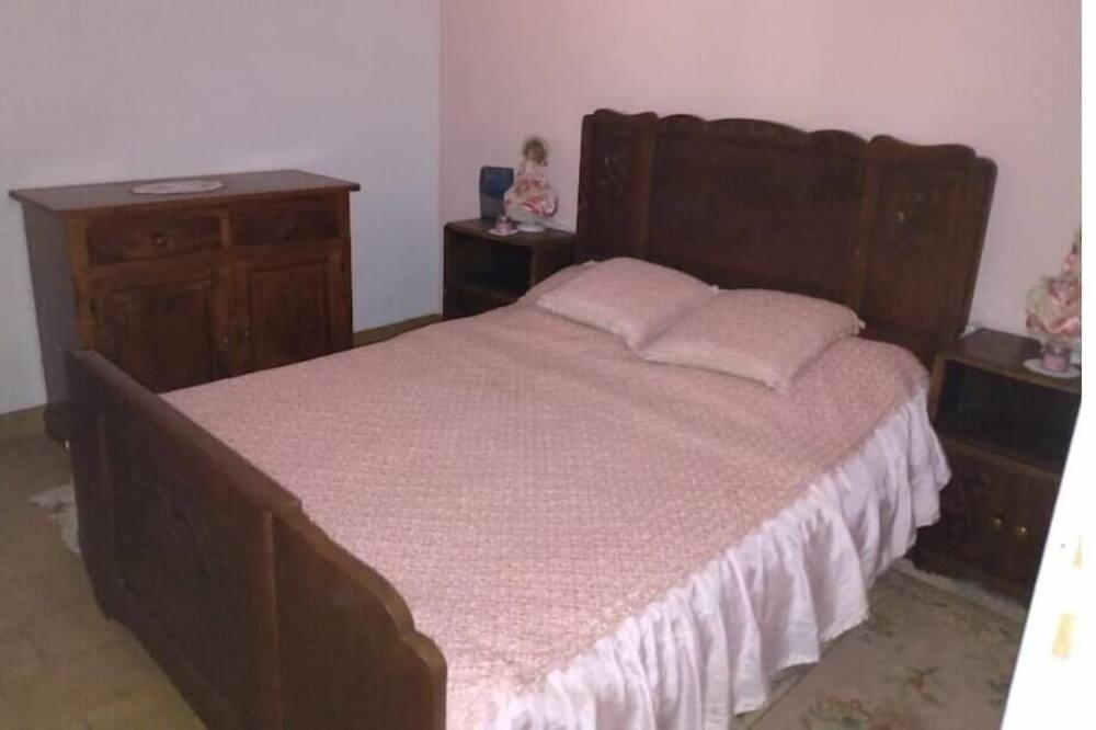 Photo of Bedroom in Chambon-sur-Lac