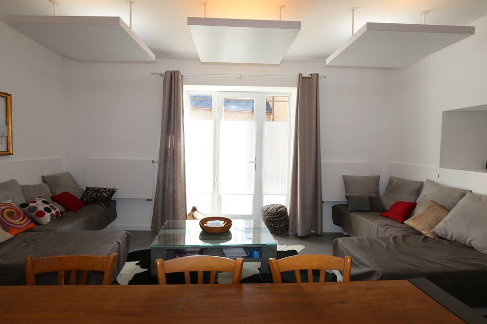 Photo of Livingroom in Saint-Pierre-d'Entremont