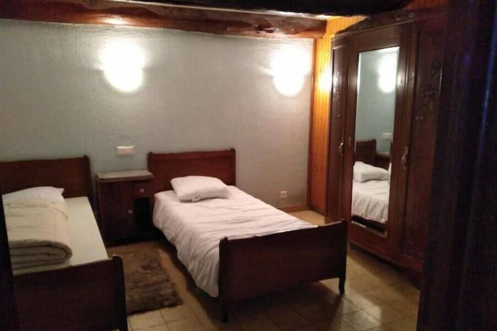 Photo of Bedroom in Chambon-sur-Lac