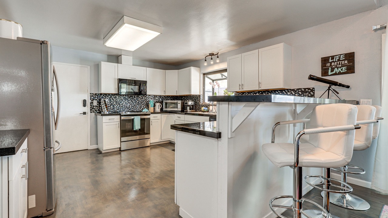 Photo of Kitchen in Clearlake