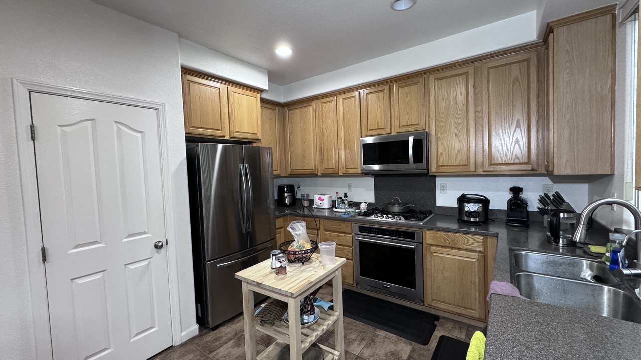 Photo of Kitchen in Natomas Creek