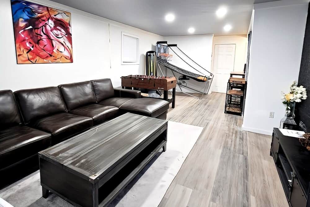 Photo of Others in Marshallton