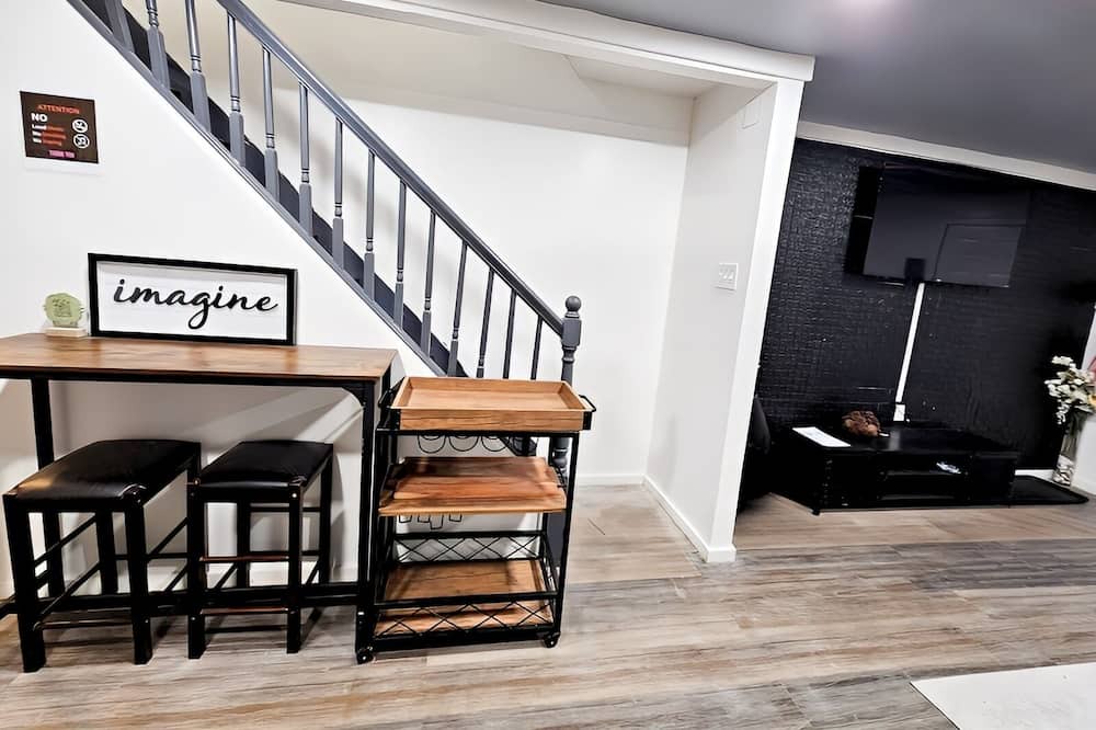 Photo of Others in Marshallton