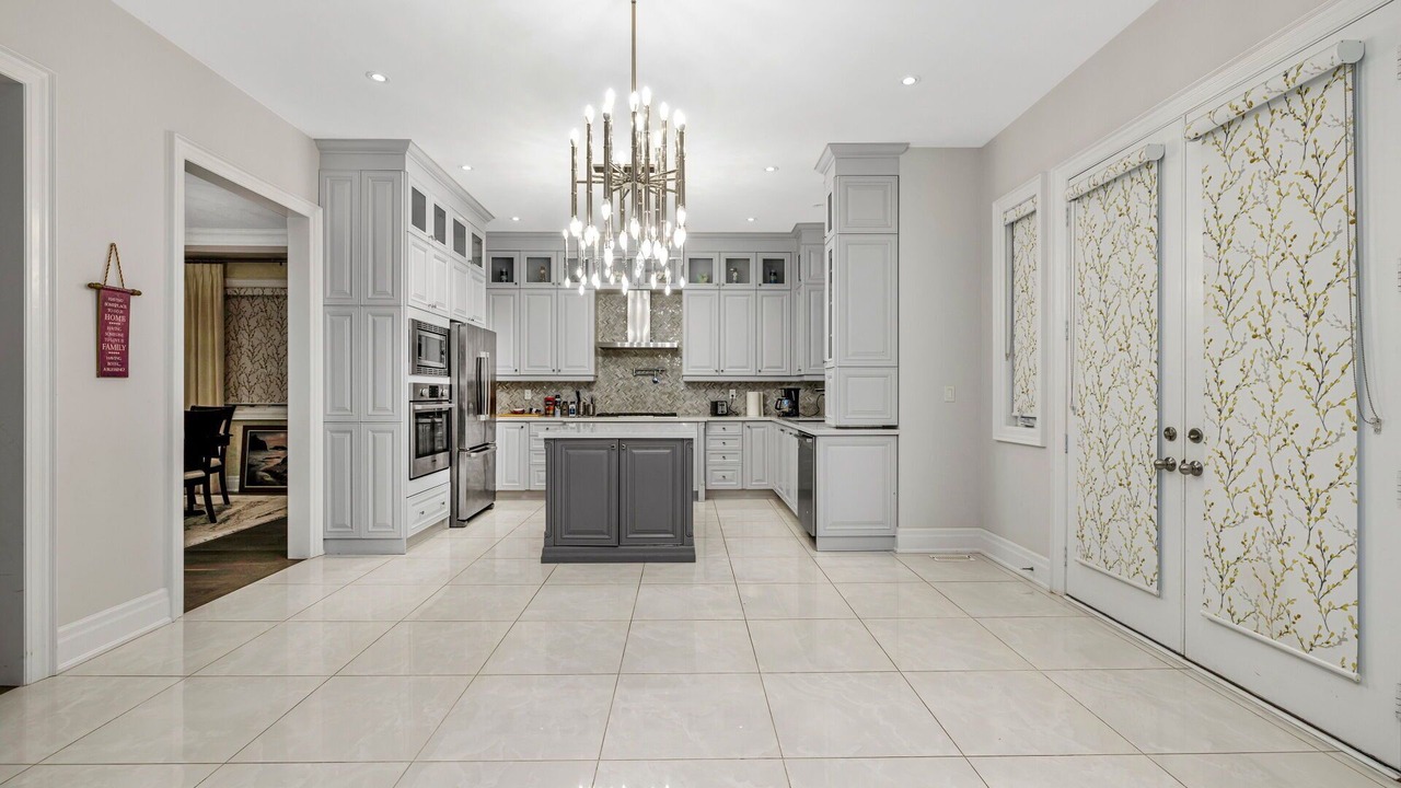 Photo of Kitchen in Caledon