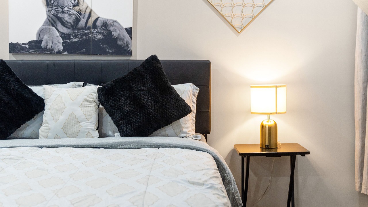 Photo of Livingroom in East Lansdowne