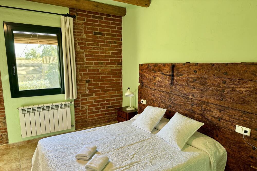 Photo of Bedroom in Serra de Daro