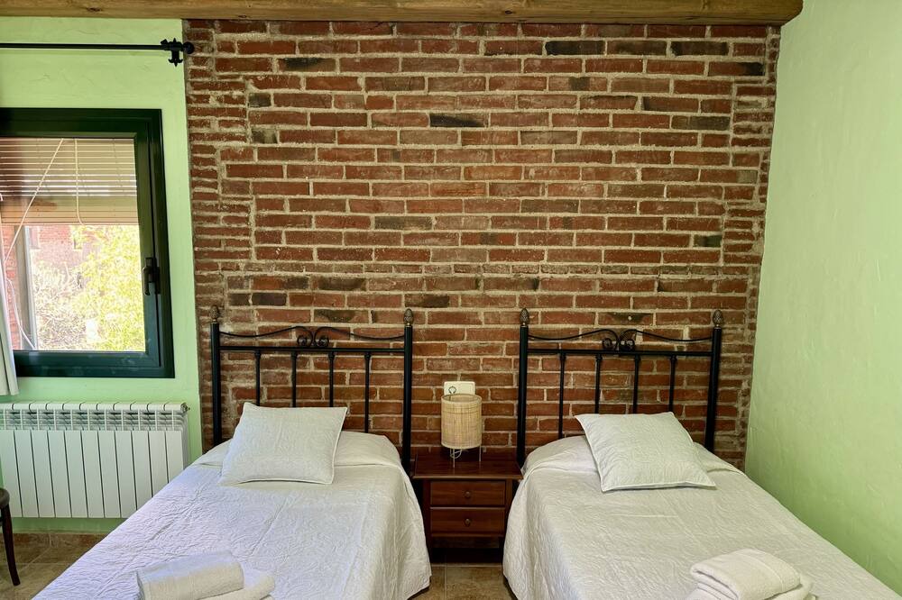 Photo of Bedroom in Serra de Daro