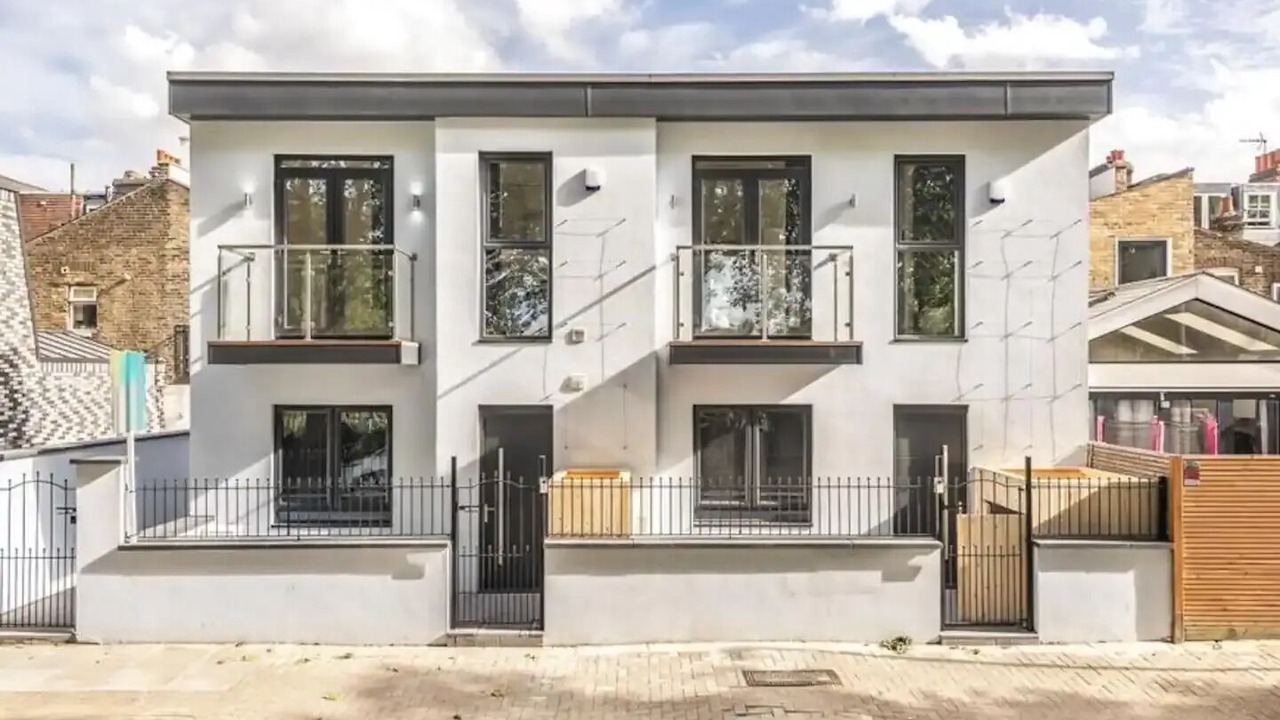 Photo of Outdoor in Southfields