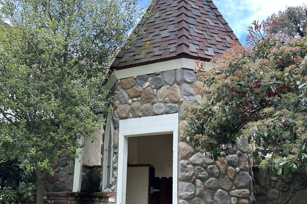 Photo of Outdoor in Newhall