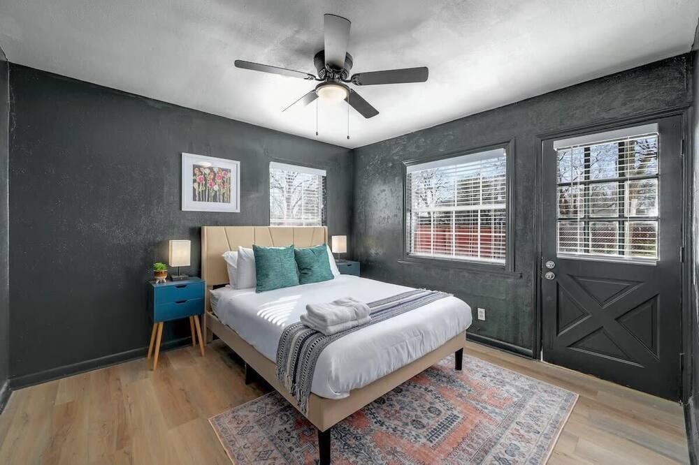 Photo of Bedroom in North San Antonio - SAT