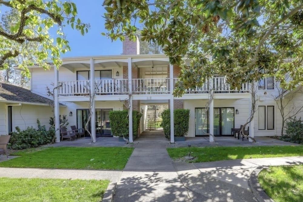 Photo of Outdoor in Napa