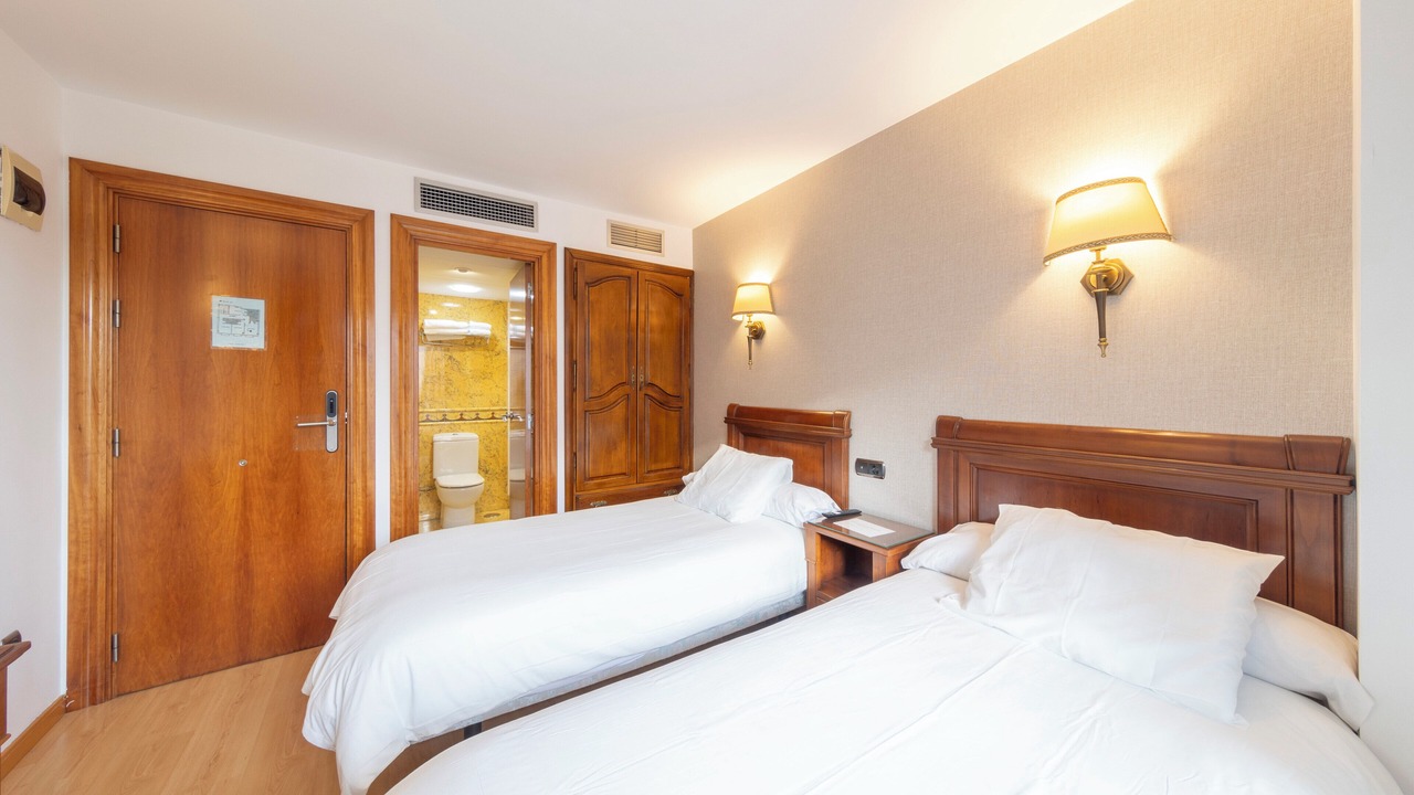 Photo of Bedroom in Almazan