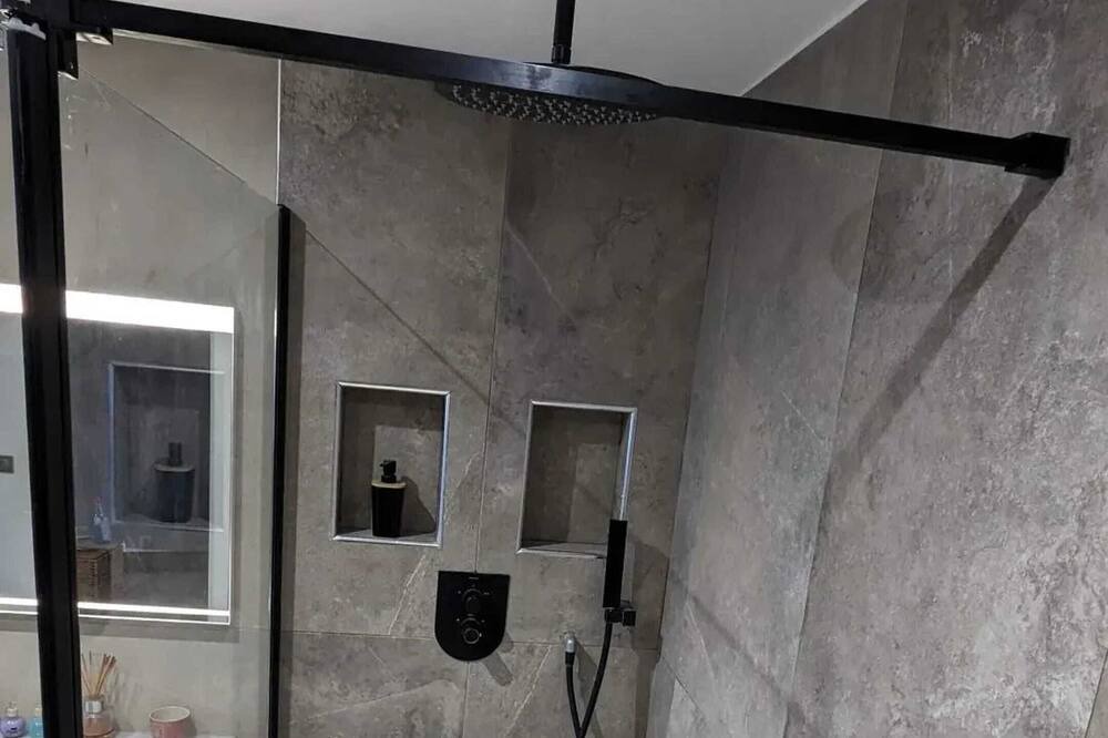 Photo of Bathroom in Asnieres-sur-Seine