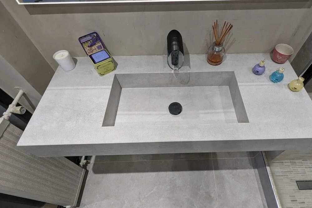 Photo of Bathroom in Asnieres-sur-Seine