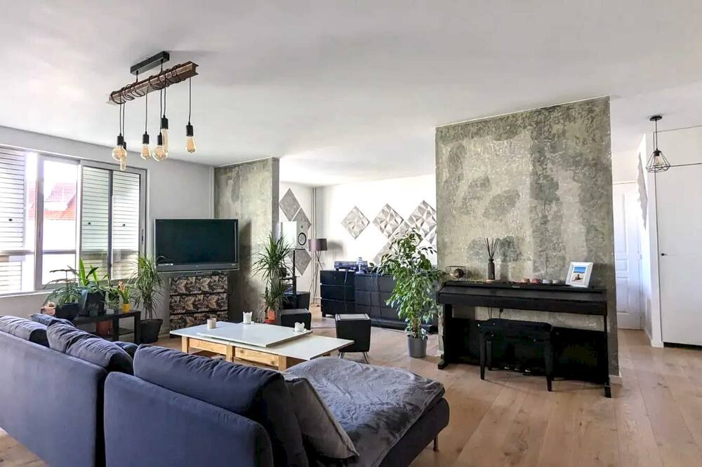 Photo of Livingroom in Asnieres-sur-Seine