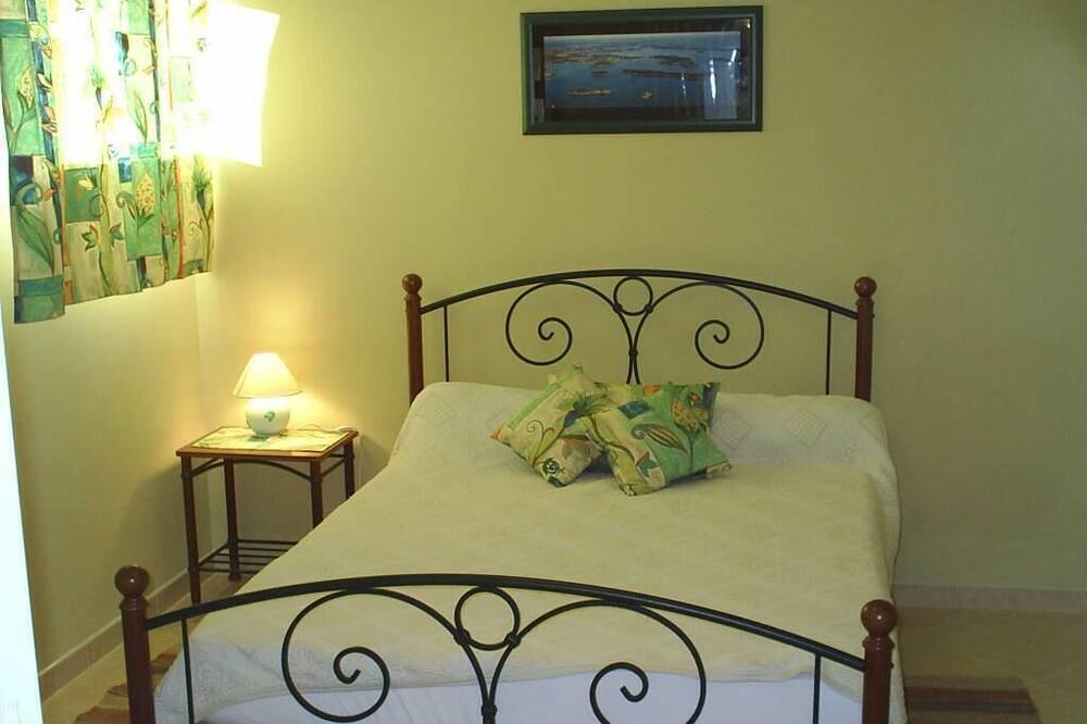 Photo of Bedroom in Roz-sur-Couesnon