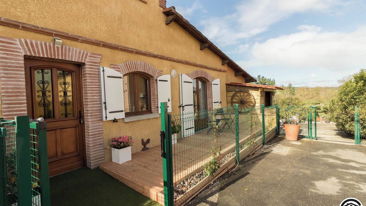 Photo of Outdoor in Lagardelle-sur-Leze