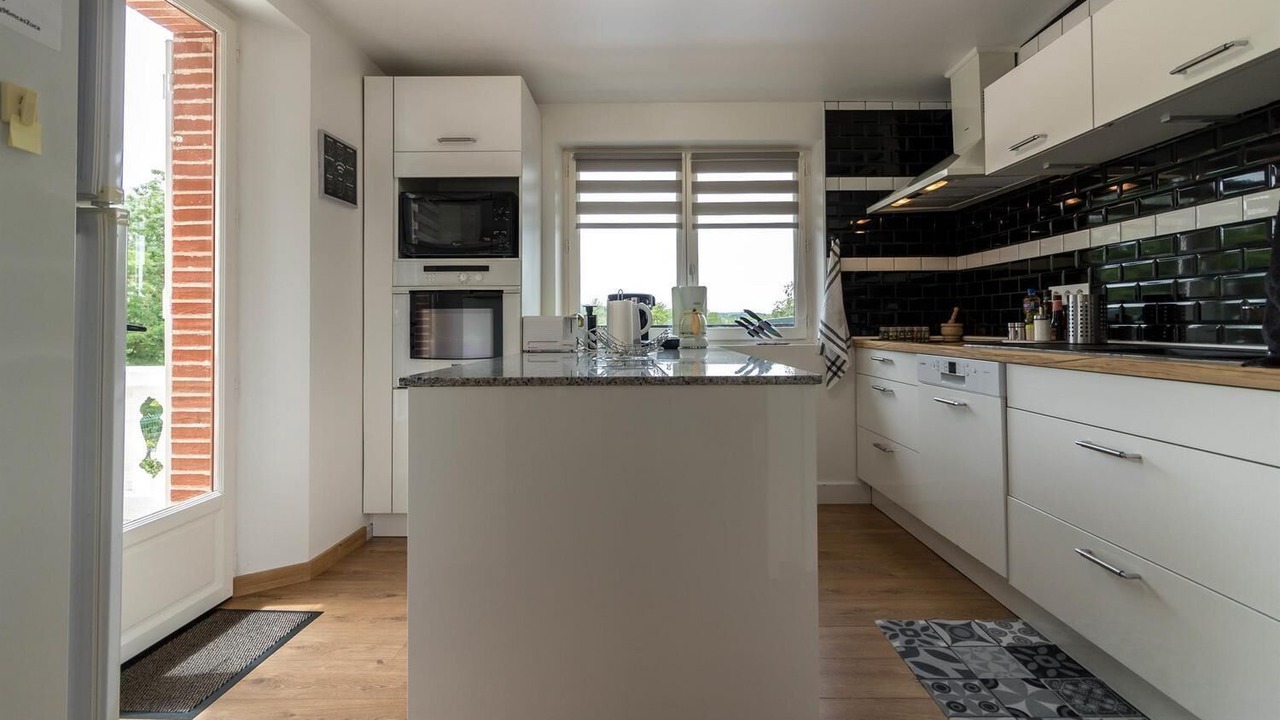 Photo of Kitchen in Lagardelle-sur-Leze