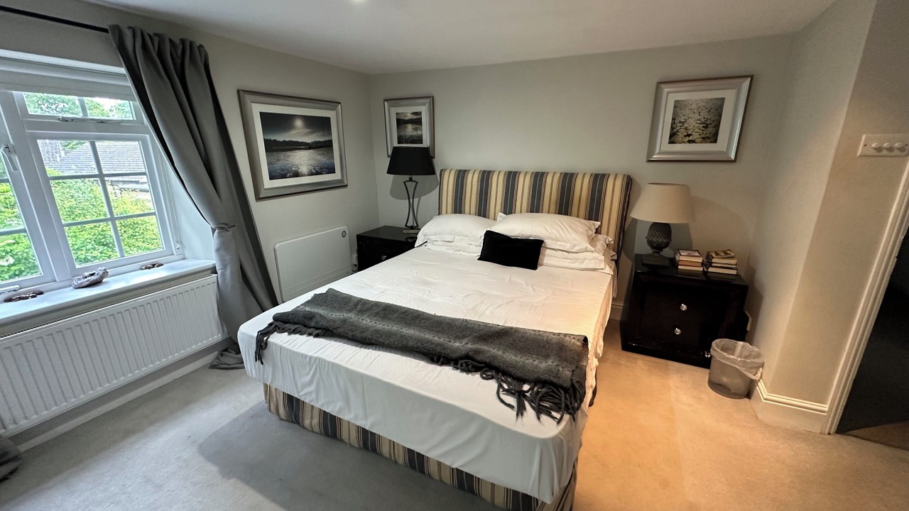 Photo of Others in Pottersbury