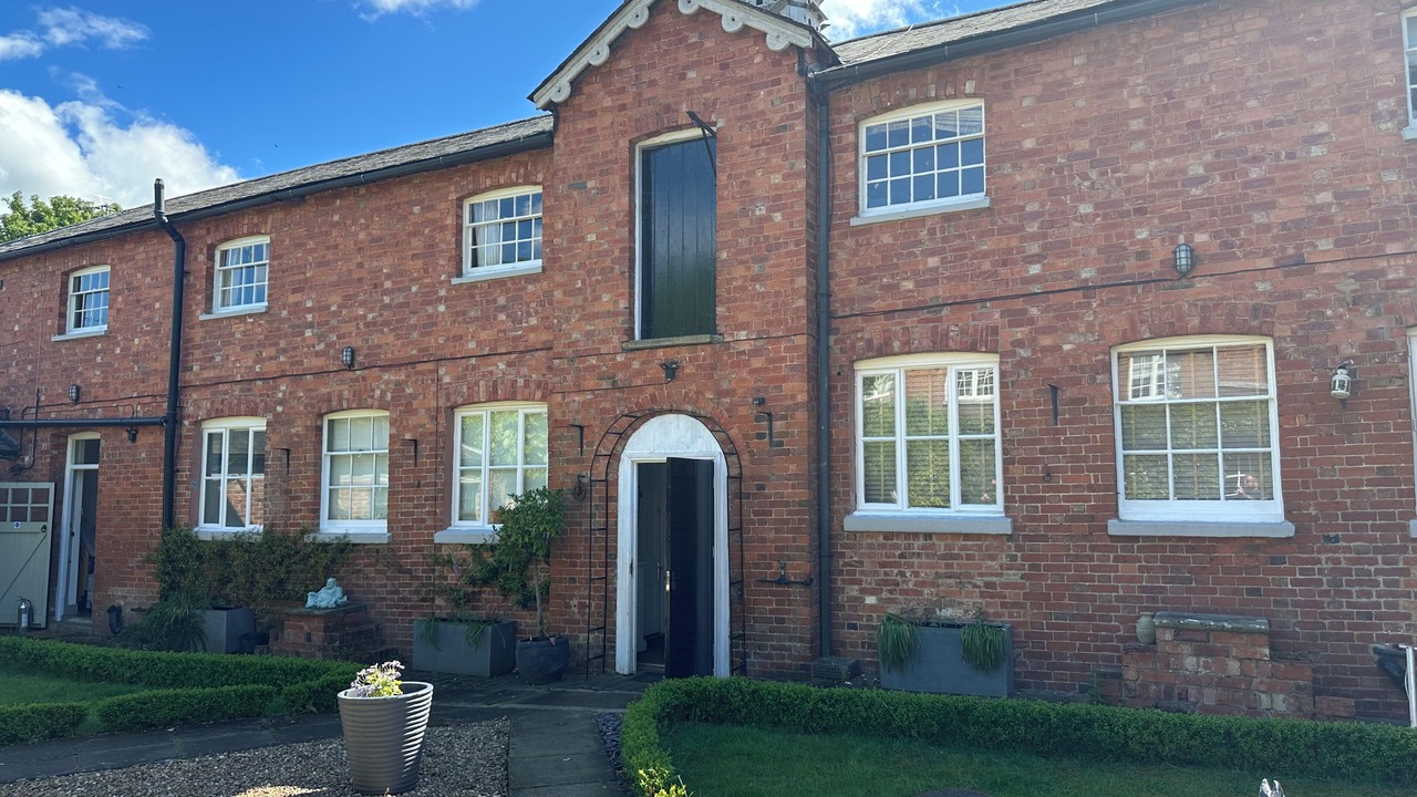 Photo of Outdoor in Pottersbury