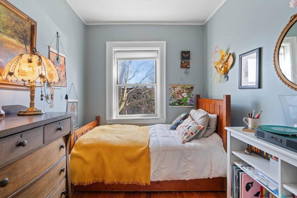 Photo of Bedroom in Kensington