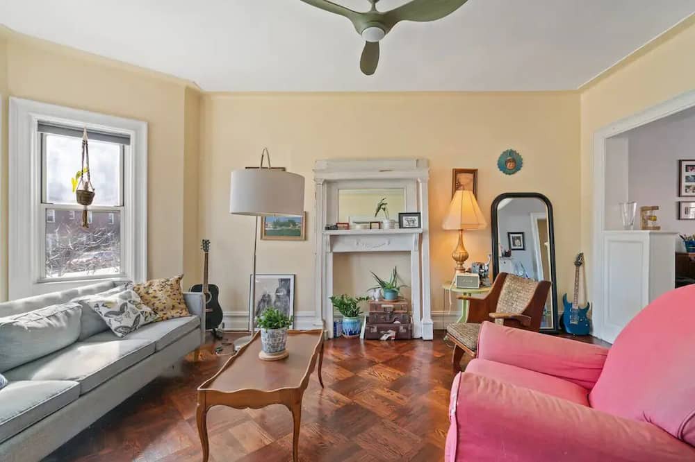 Photo of Livingroom in Kensington