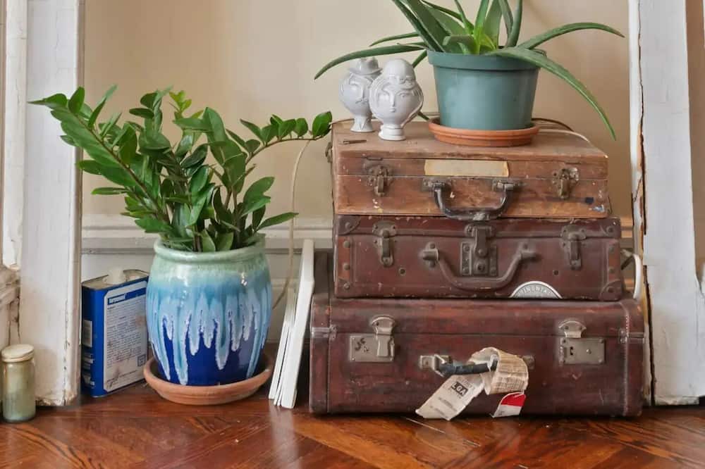 Photo of Others in Kensington