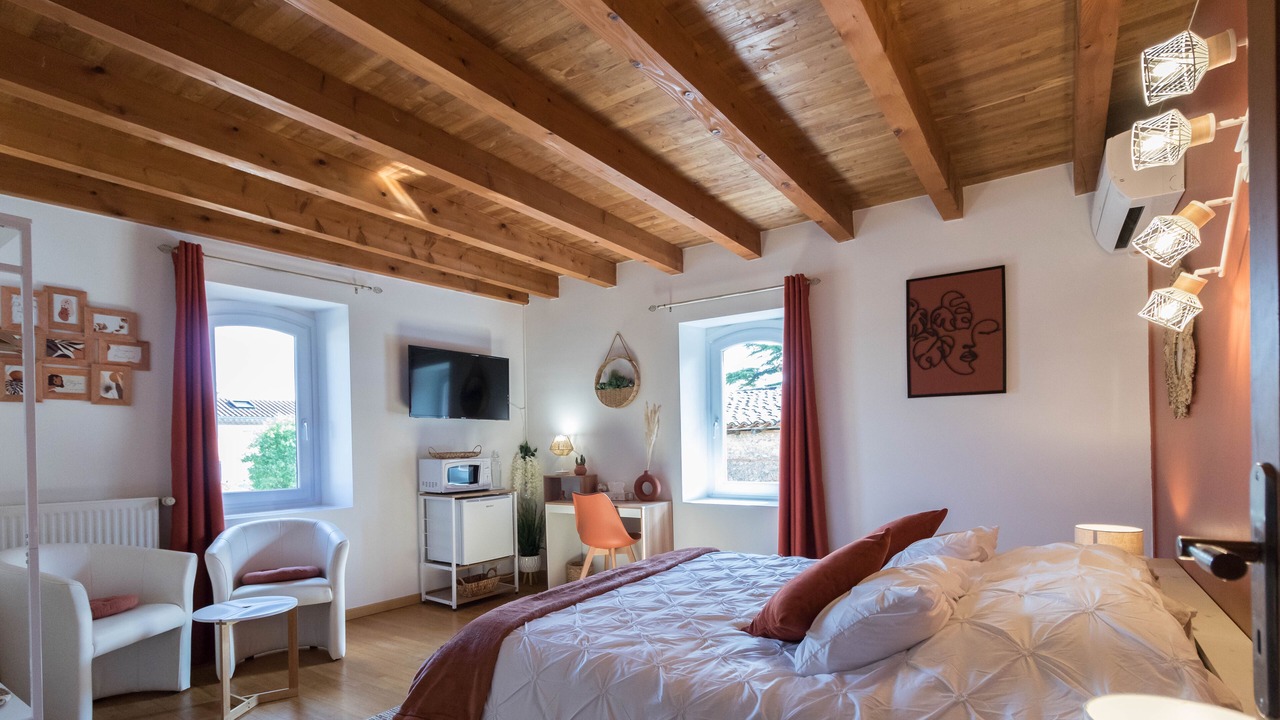 Photo of Bedroom in Lagardelle-sur-Leze