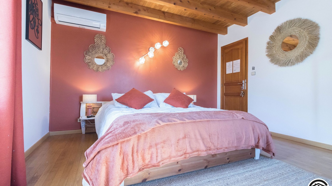Photo of Bedroom in Lagardelle-sur-Leze