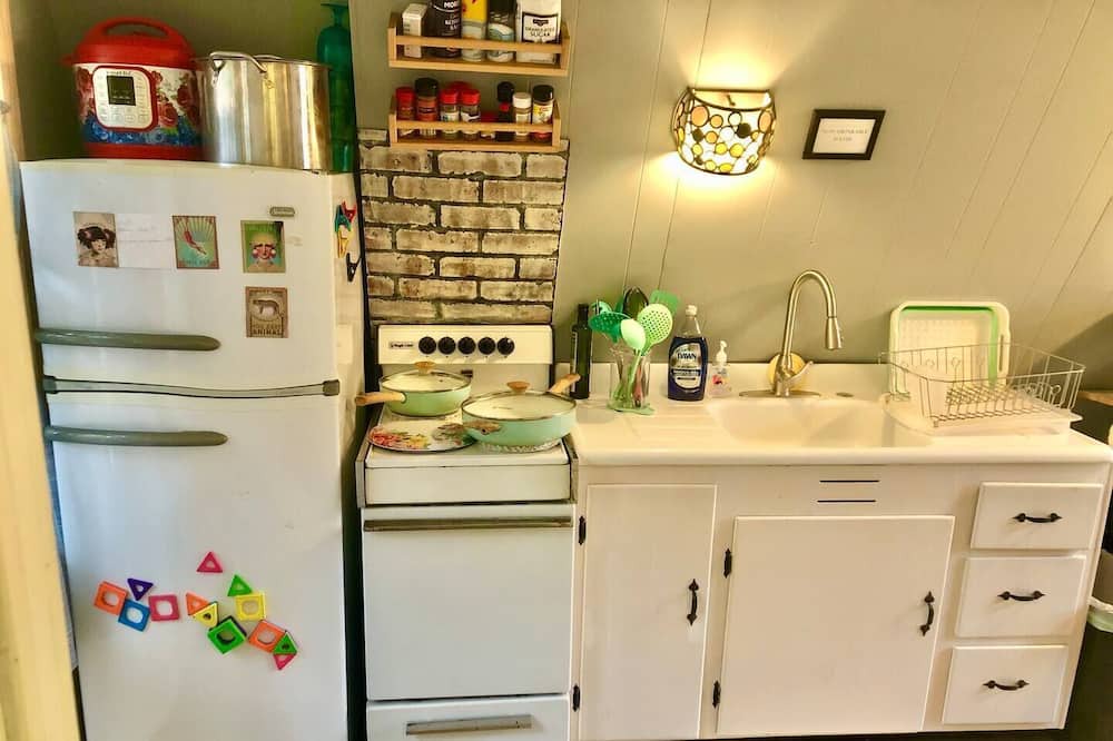 Photo of Kitchen in Colton