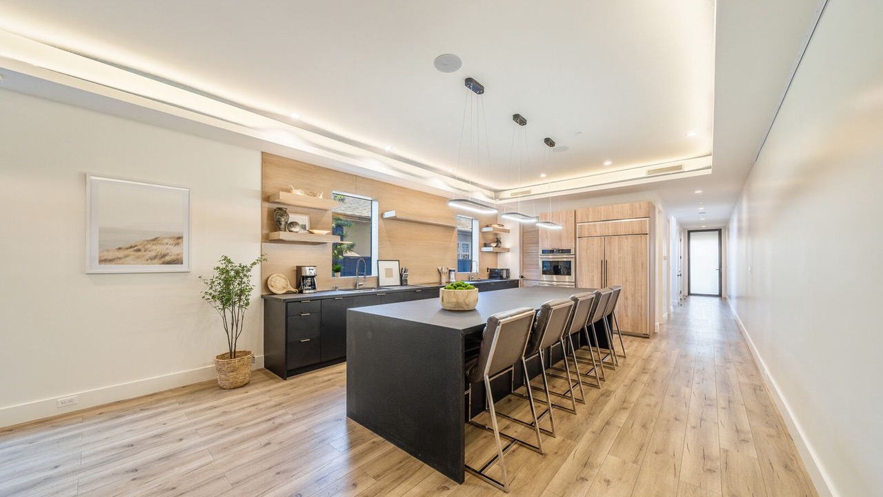 Photo of Kitchen in Pico - Robertson