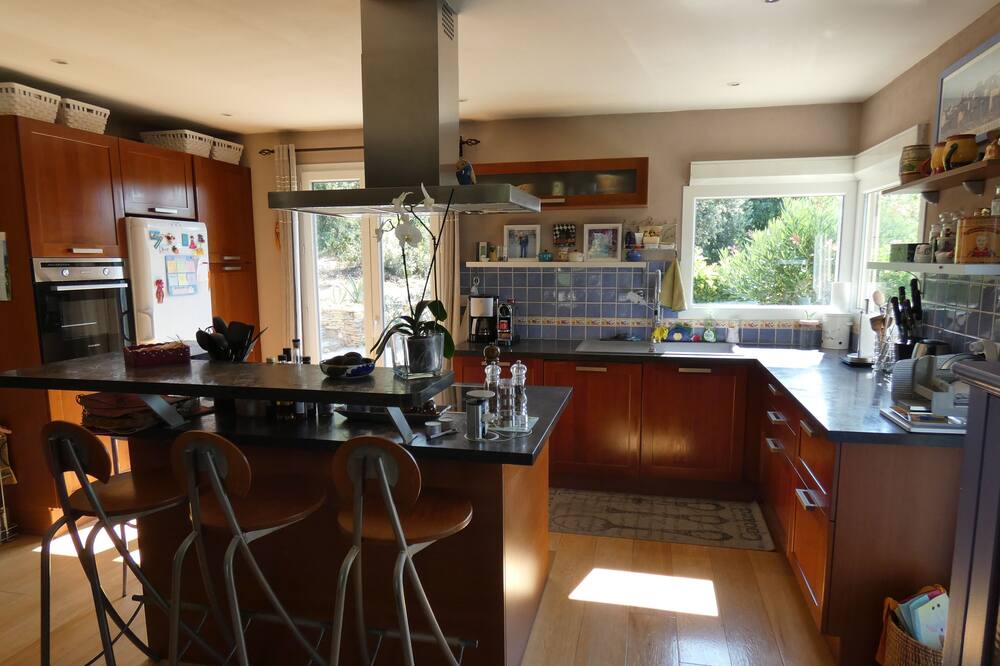 Photo of Kitchen in Uchaux