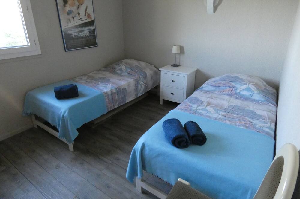 Photo of Bedroom in Uchaux