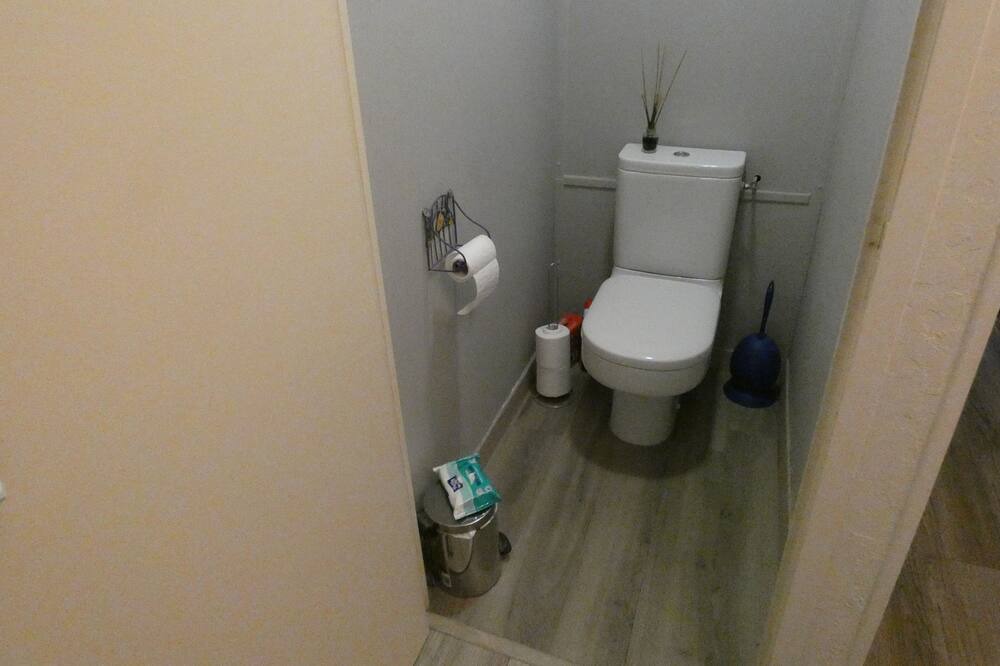 Photo of Bathroom in Uchaux