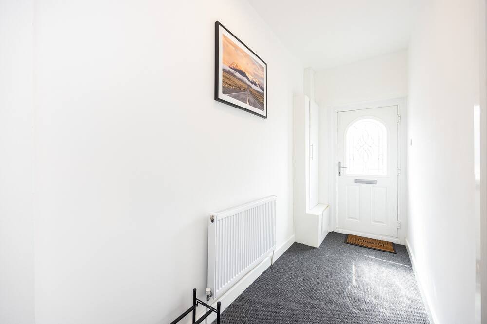 Photo of Others in Aveley