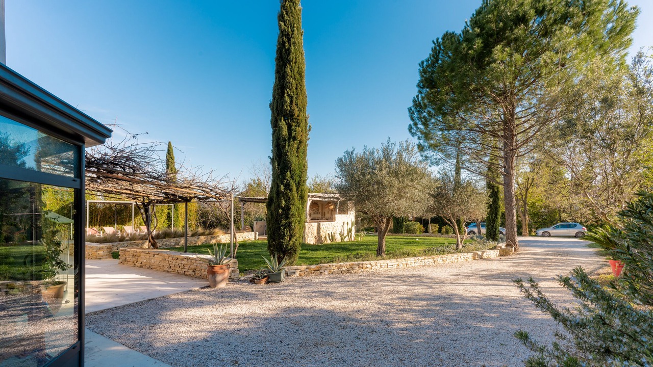 Photo of Outdoor in Hopitaux-Facultes