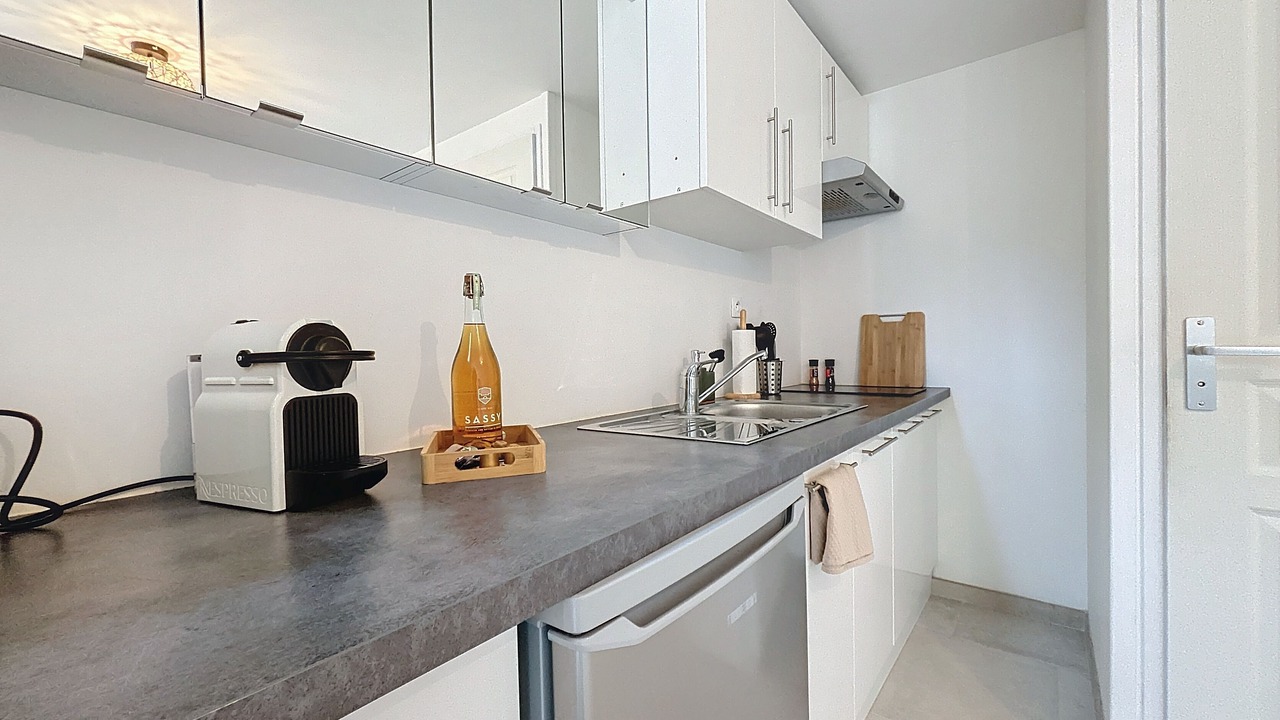 Photo of Kitchen in Quartier Saint-Clement - Jardin des Plantes