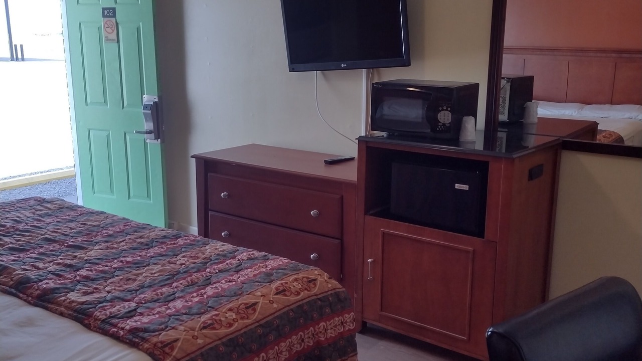 Photo of Bedroom in Rolling Fork