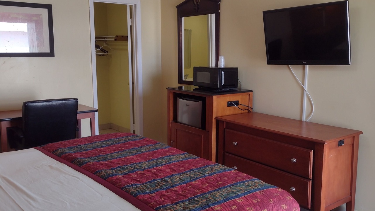 Photo of Bedroom in Rolling Fork