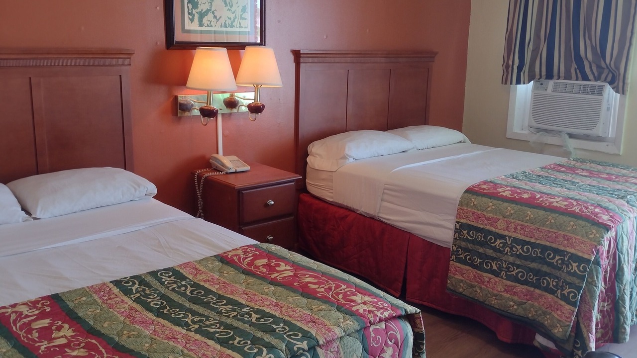 Photo of Bedroom in Rolling Fork