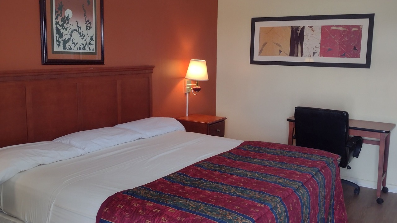 Photo of Bedroom in Rolling Fork