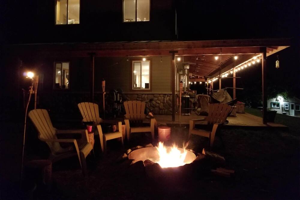 Photo of Outdoor in Lyle