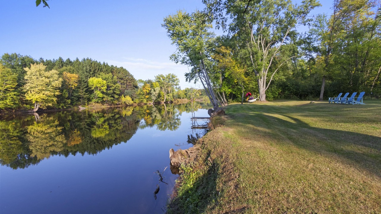 Photo of Others in Oconto