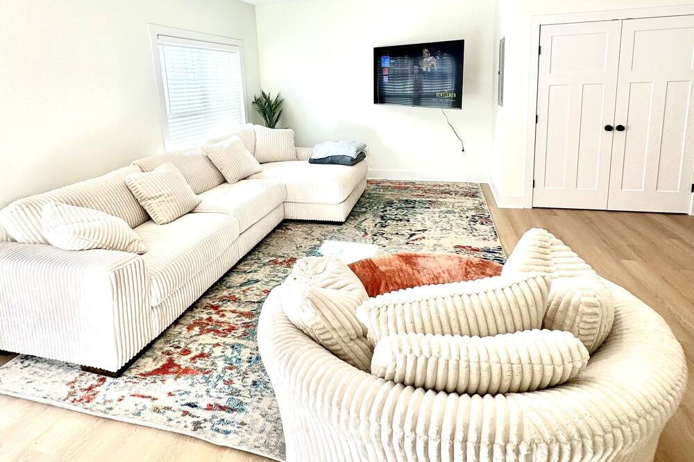 Photo of Livingroom in Lynchburg