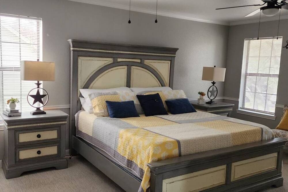Photo of Bedroom in Harker Heights
